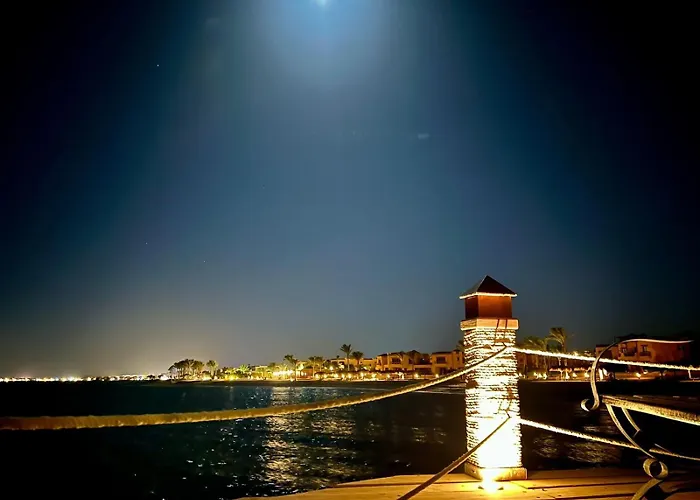 Mountain View Sokhna 2, Sea & Pool View, 3Bedrooms, Penthouse With Roof- Families Only