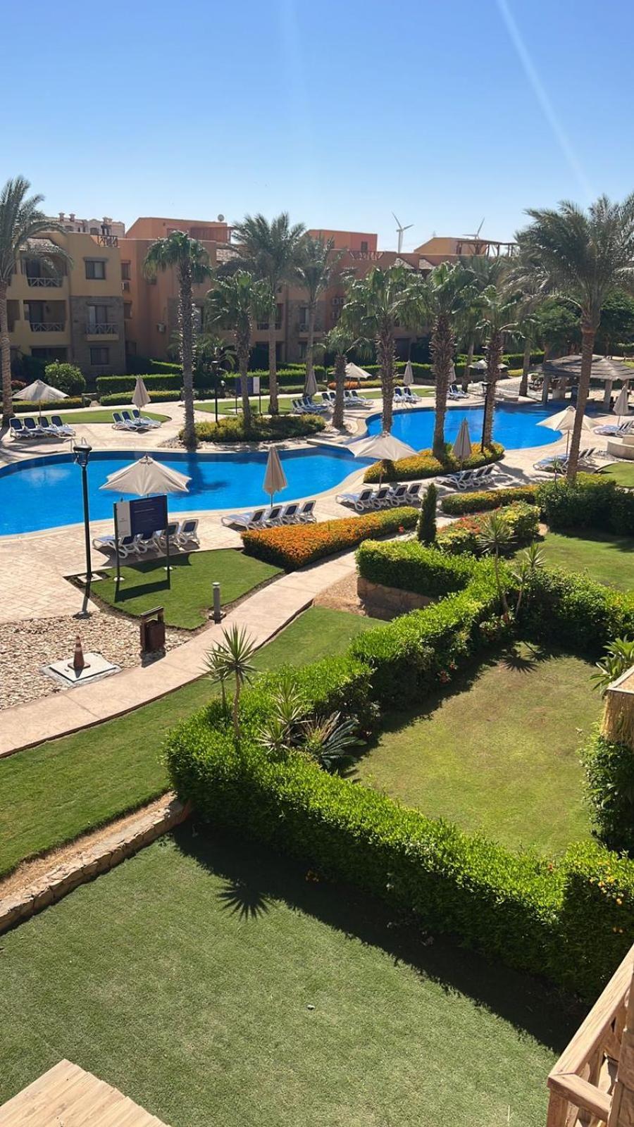 Mountain View Sokhna 2, Sea & Pool View, 3bedrooms, Penthouse With Roof- Families Only Chalet
